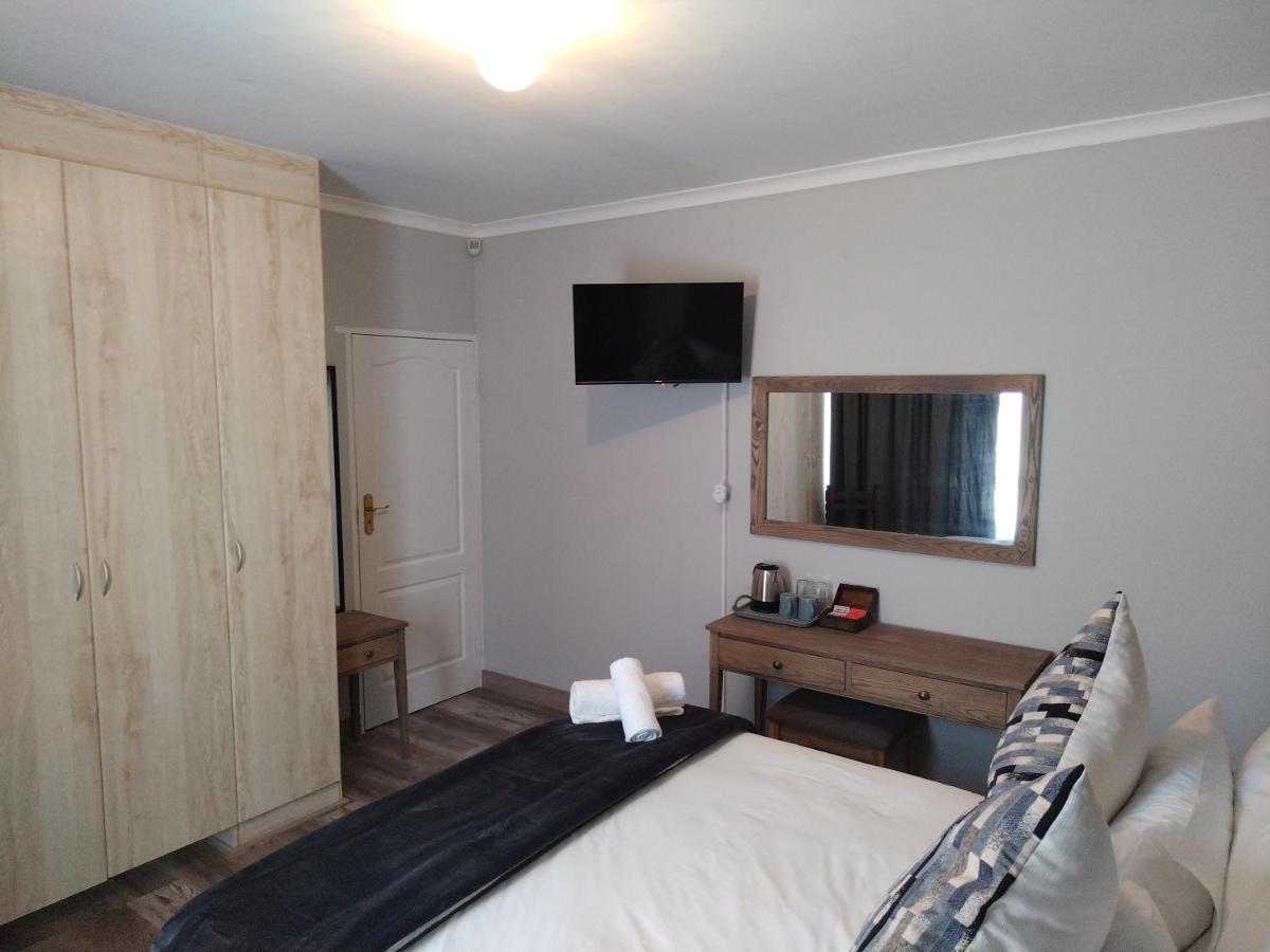 Blue Owl Guest House Mossel Bay Exterior photo
